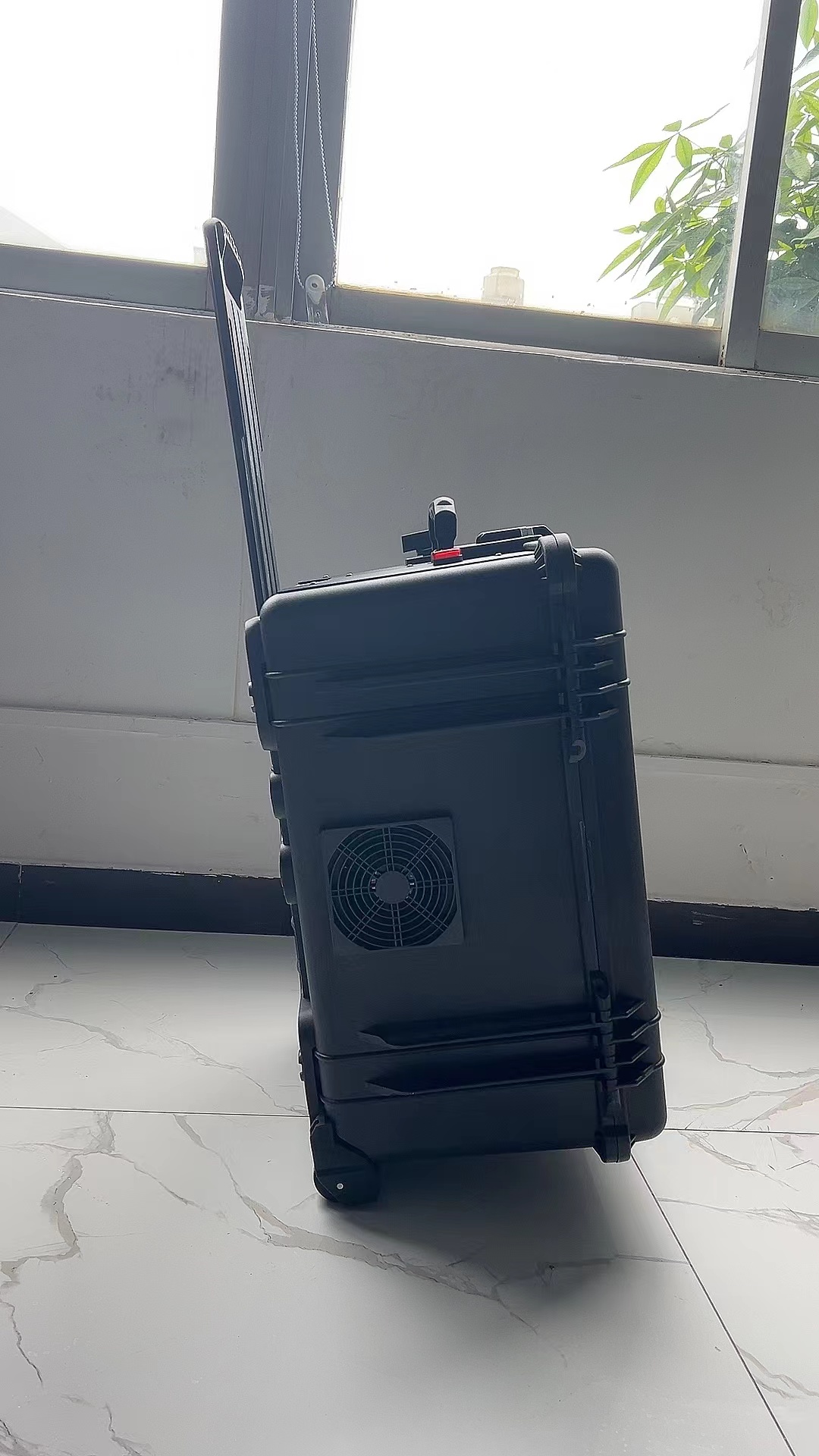 成县手拉箱型移动通信干扰器